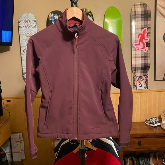 $120 Marmot Burgundy jacket shell zip up waterproof - Picture 3 of 8